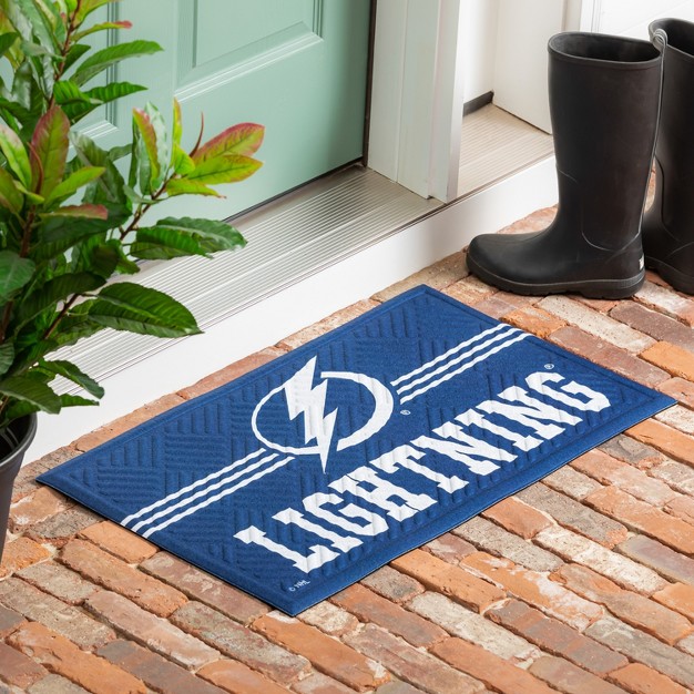 Evergreen Nhl Tampa Bay Lightning Embossed Mat Cross Hatch Indoor And Outdoor Doormat