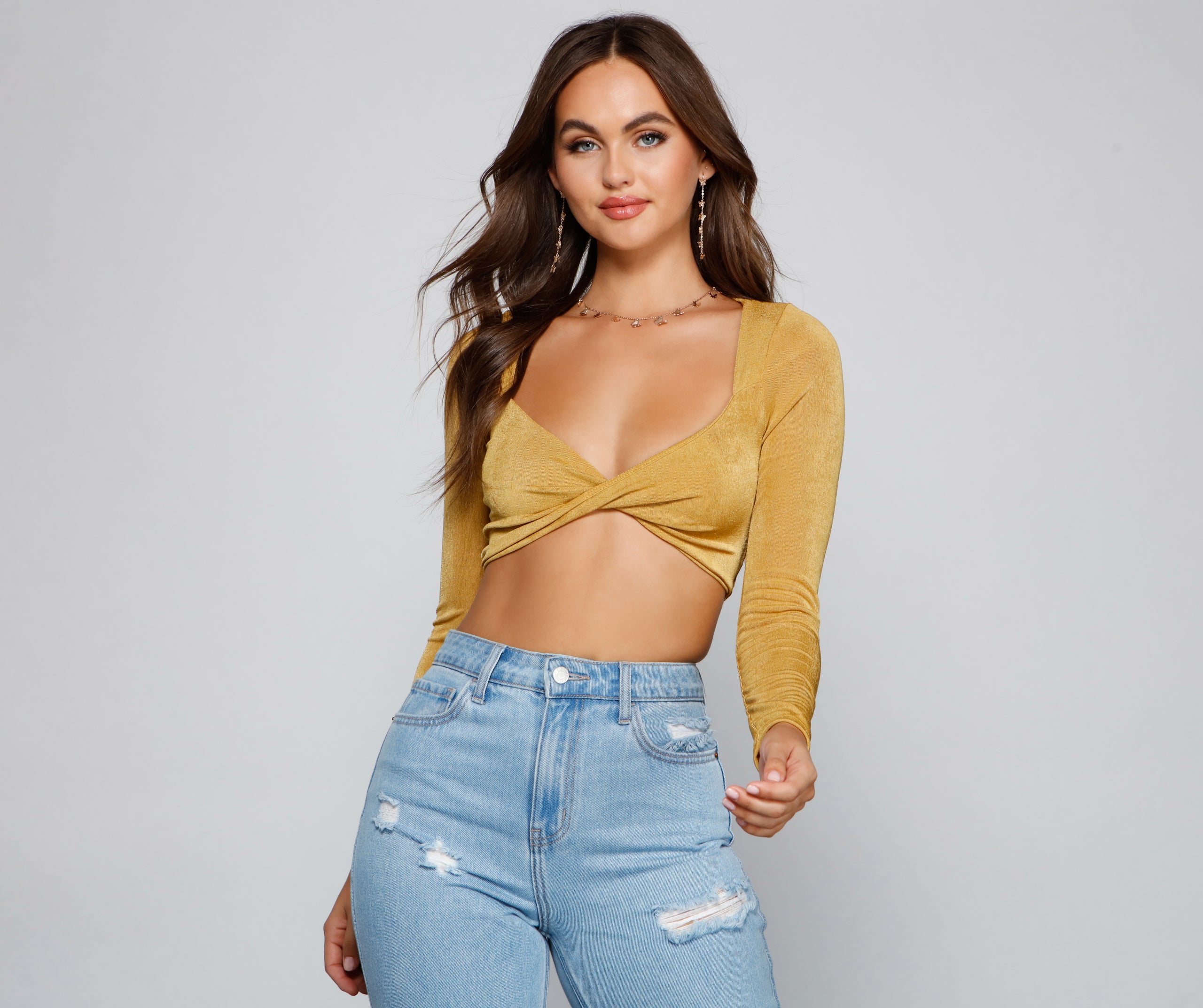 Trendy And Fab Twist Front Crop Top