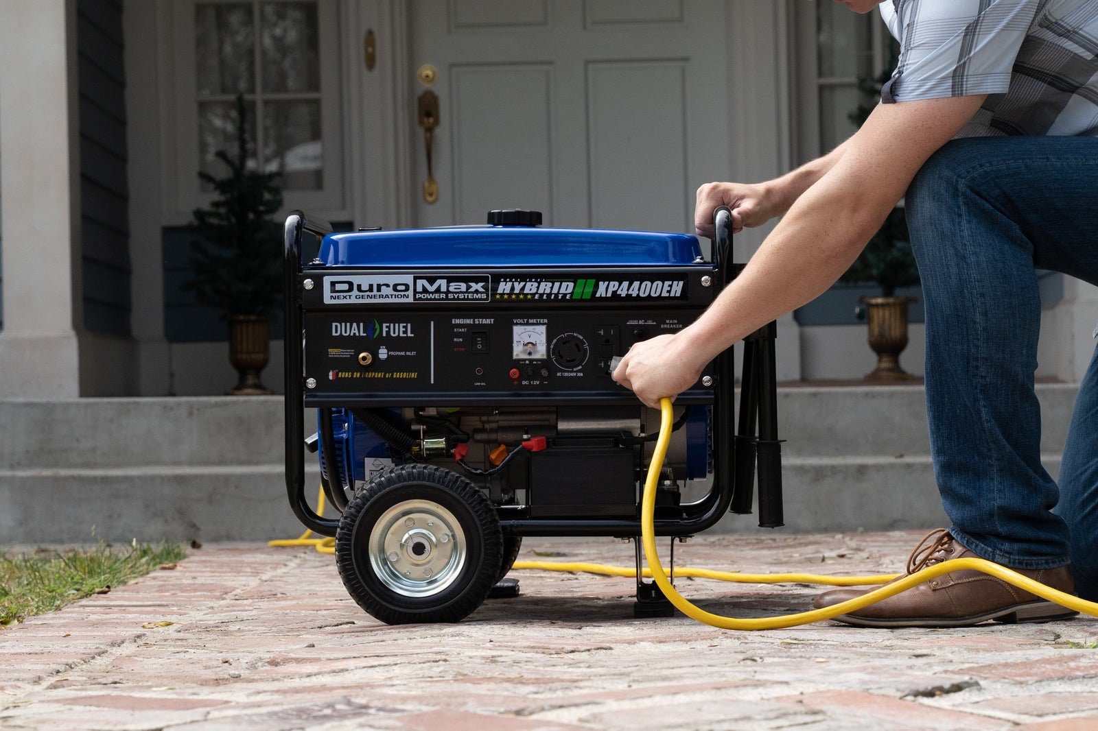 4,400 Watt Dual Fuel Portable Generator