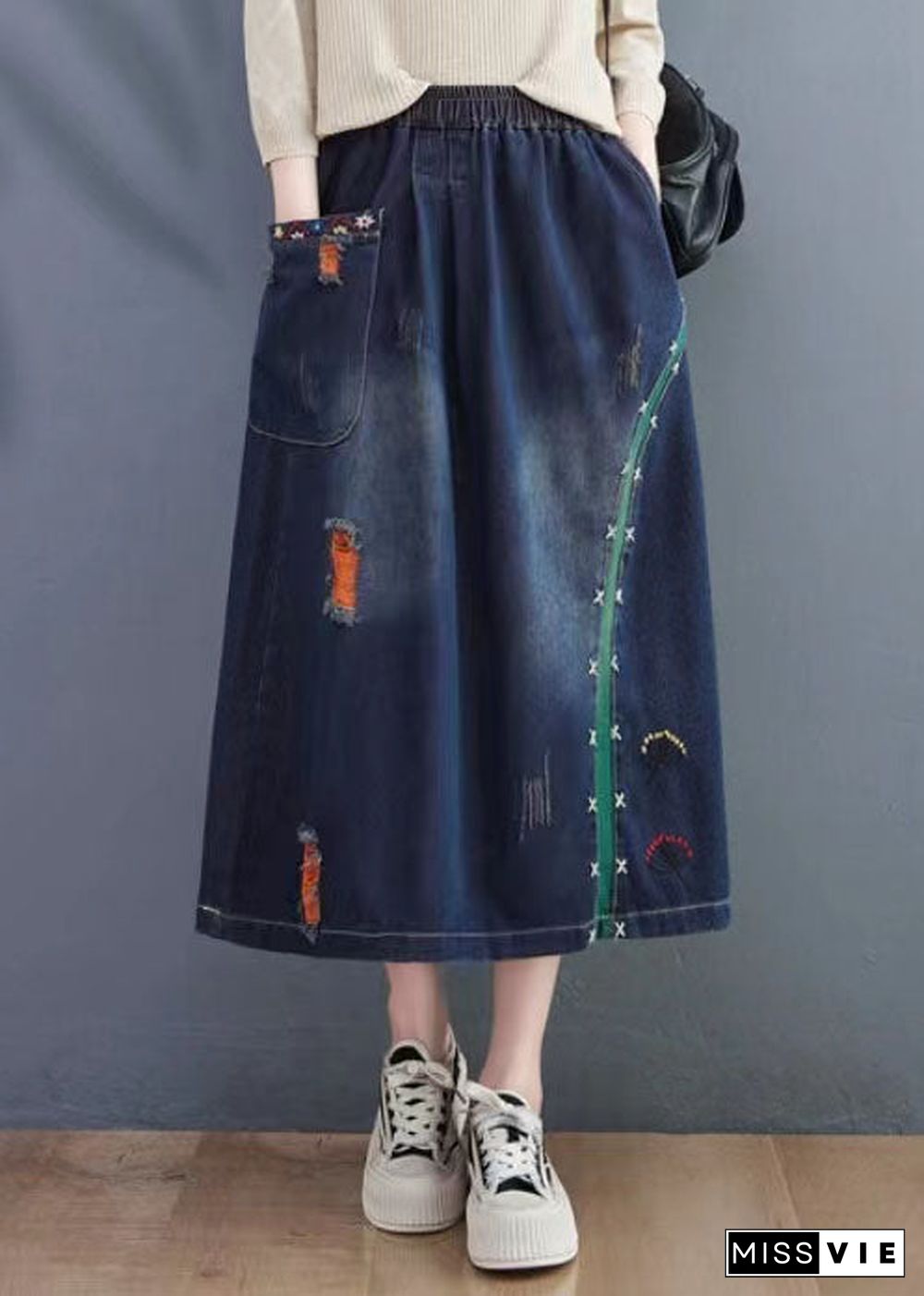 Art Navy Embroideried Hole Summer Denim Skirt