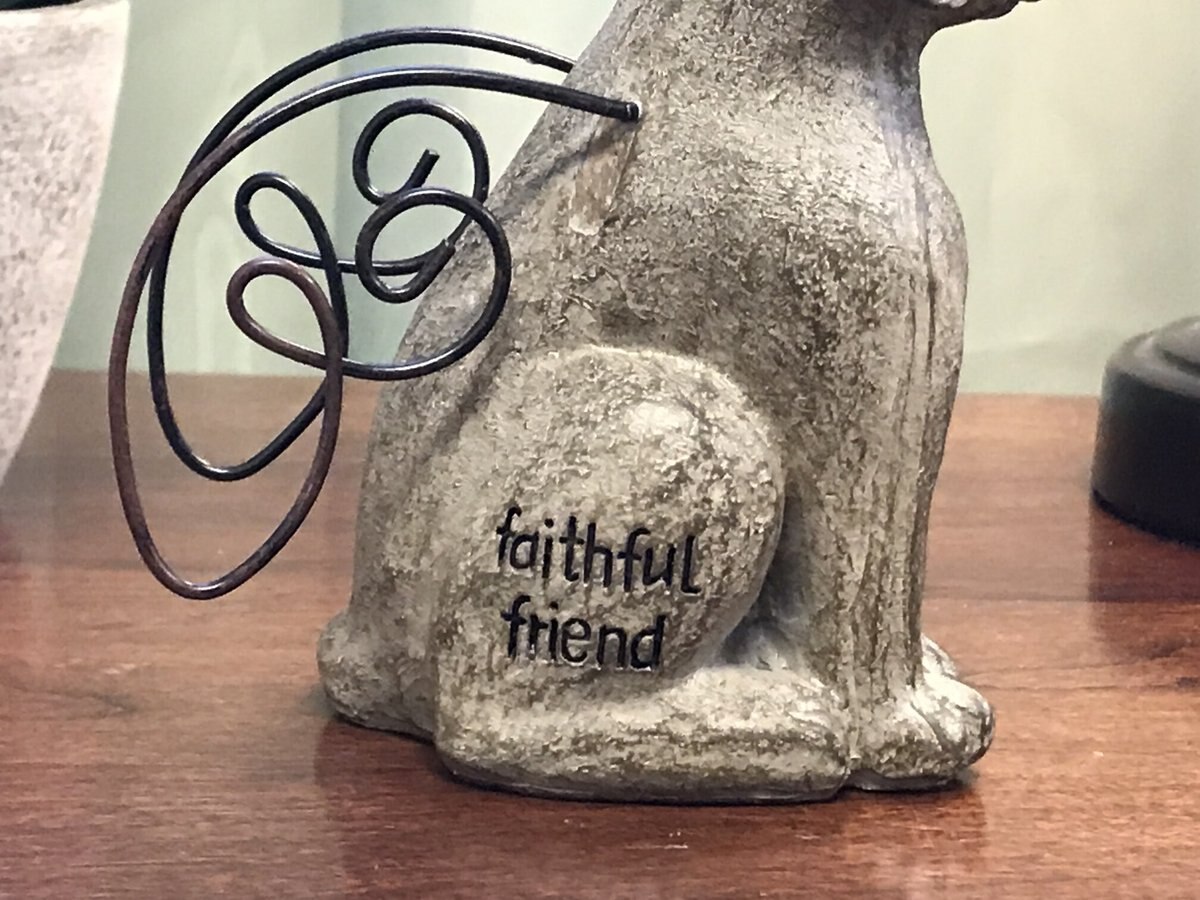 Carson Industries Faithful Friend Dog Memorial Figuirine