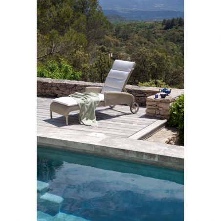 Bain de soleil VINCENT SHEPPARD Dovile - Chaise longue Lloyd Loom