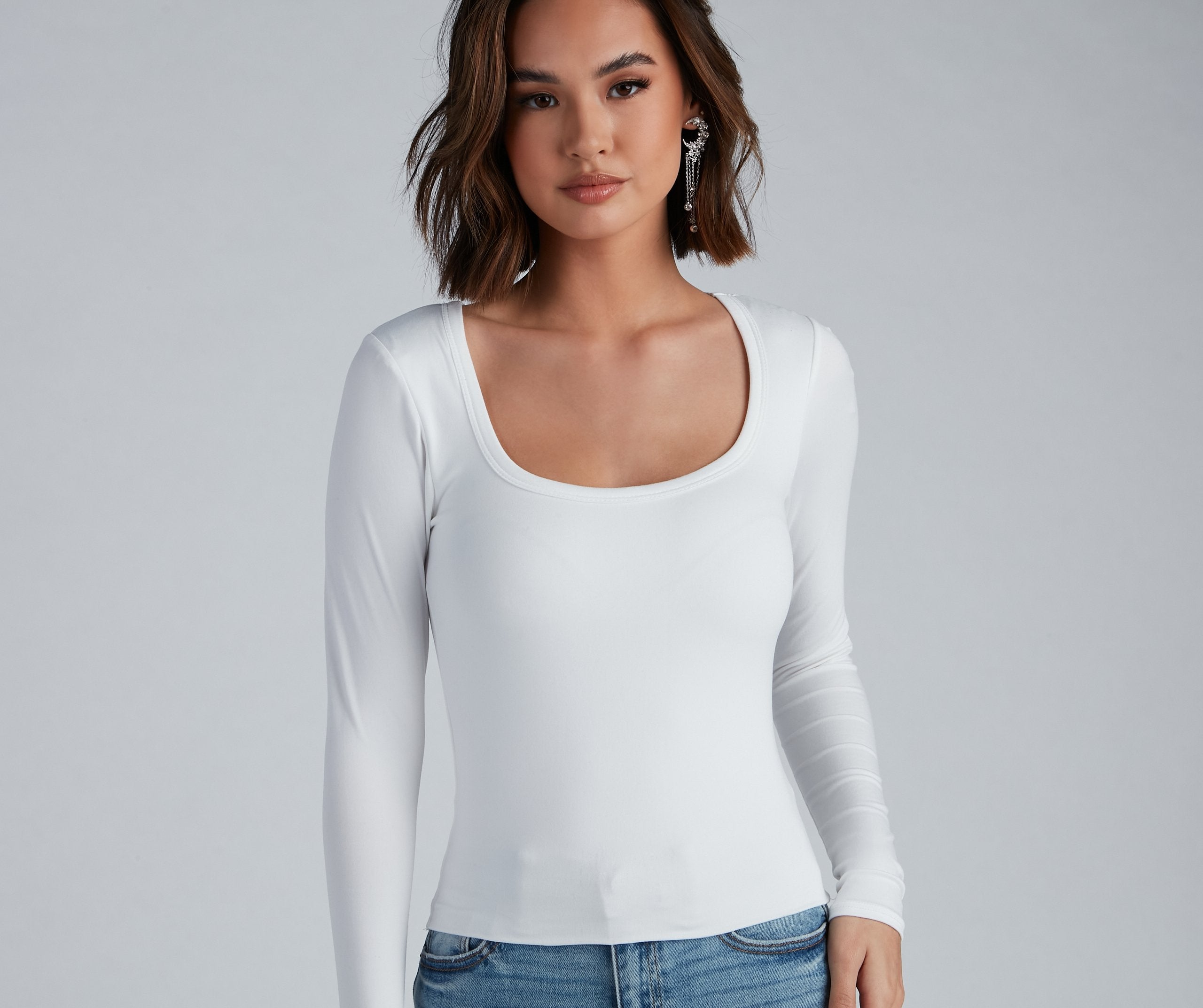 Basic Must-Have Long Sleeve Top