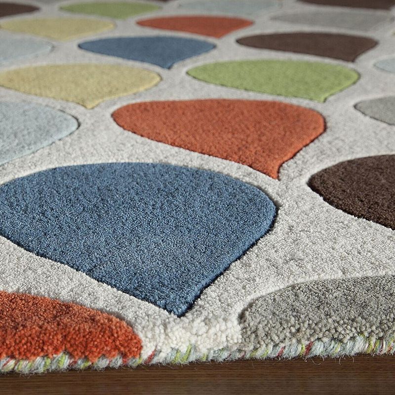 Momeni Delhi Teardrop Geometric Wool Rug