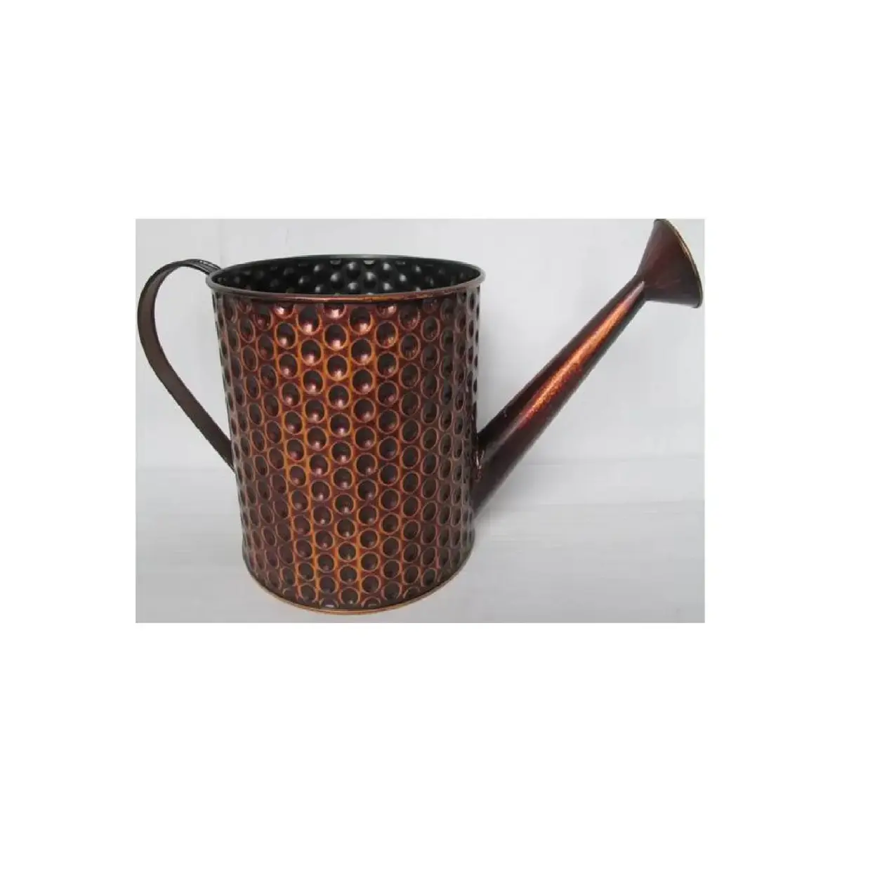 top trending Elegant Design Handmade Copper Watering Can Wholesale Manufacturer New Design Garden Decoration Watering Can