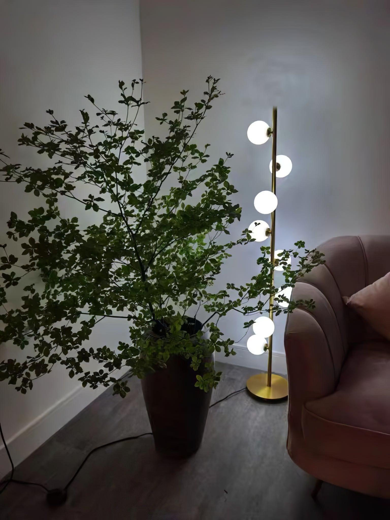 Doppler LED Tree Lamp