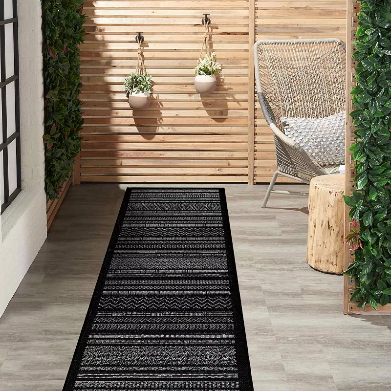 World Rug Gallery Contemporary Bohemain Stripes Indoor/Outdoor Waterproof Patio Area Rug