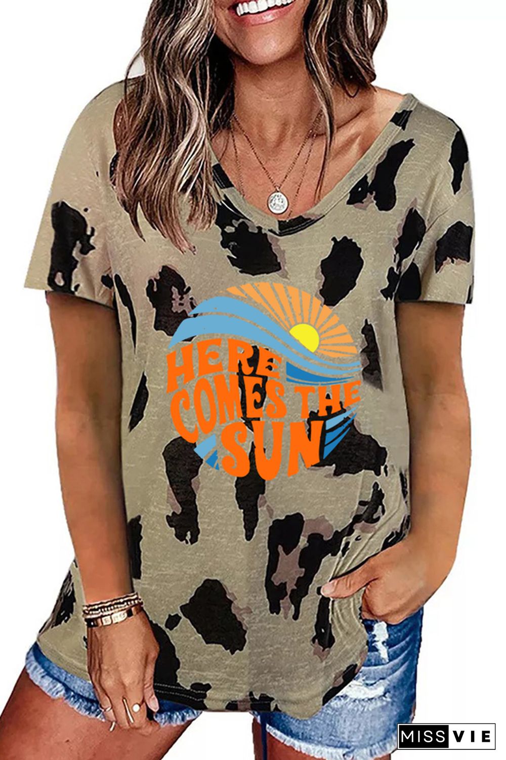 Here Comes the Sun Leopard Printed Casual Loose Short Sleeve T-shirt