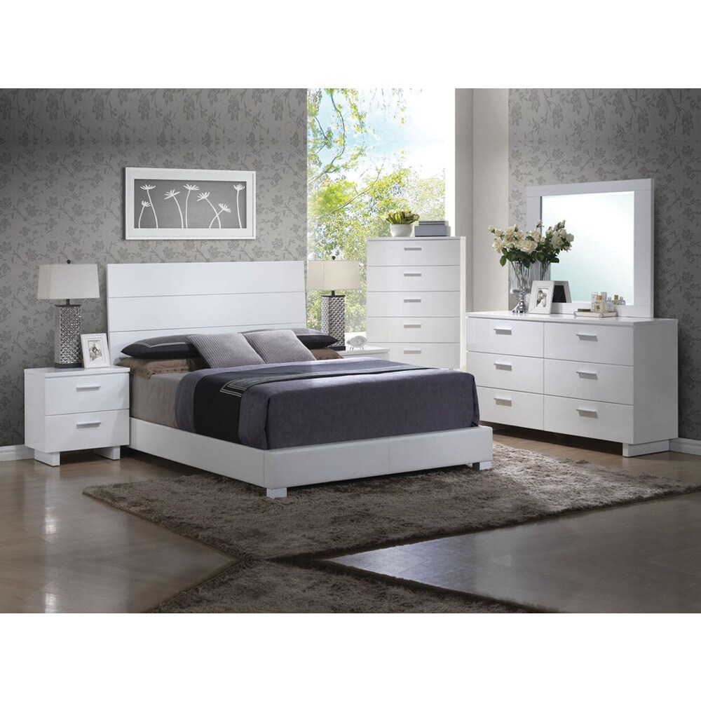 Acme Furniture Lorimar Glossy White 4 Piece Bedroom Set