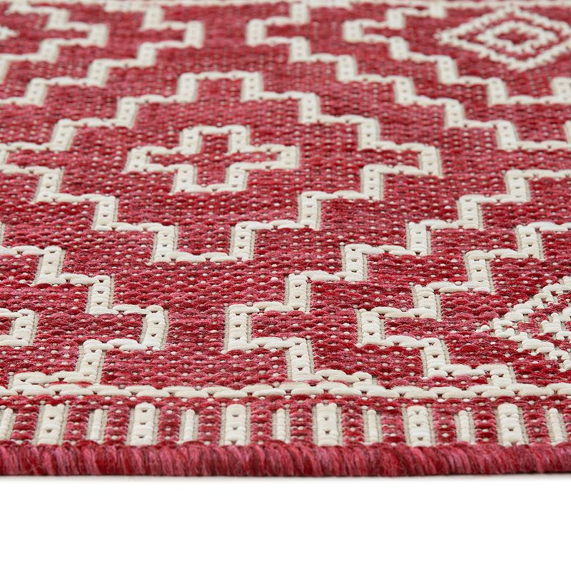 Sonoma Goods For Life® Indoor/Outdoor Red Geo Diamond Rug