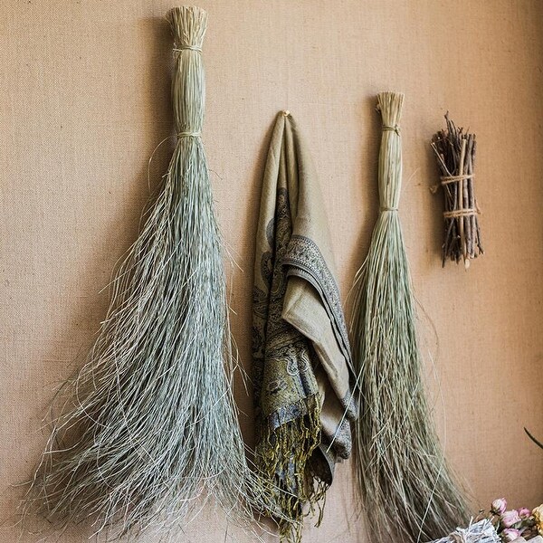 RusticReach Dried Grass Bundle