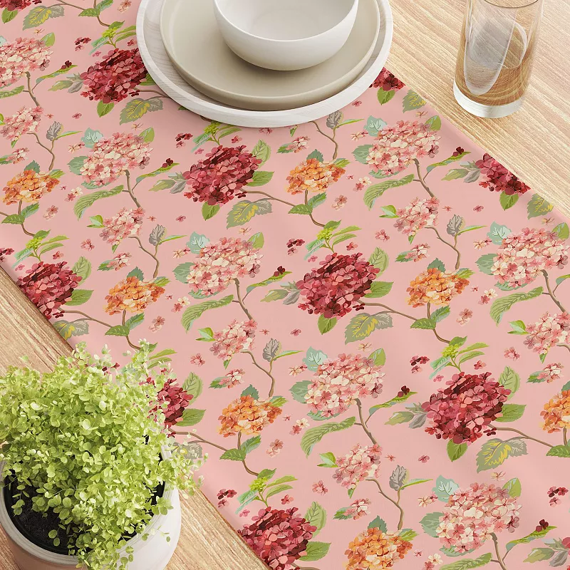 Table Runner， 100% Polyester， 14x108， Hydrangea Blossom