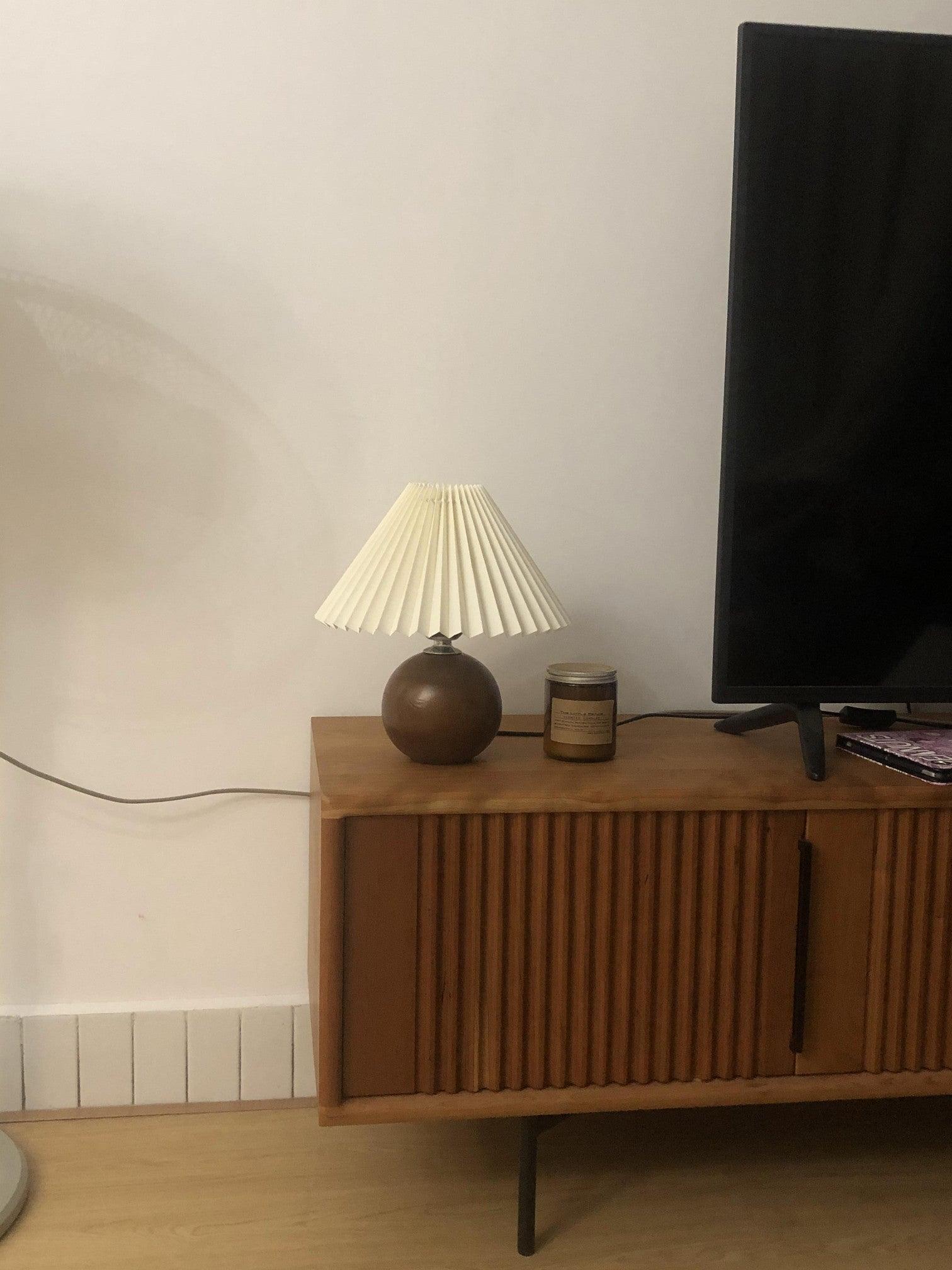 Wooden Pleated Table Lamp