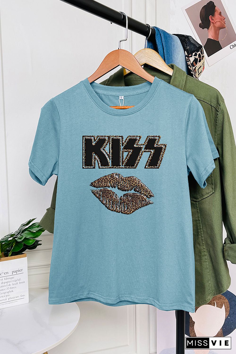 Rock Bands Kiss Lip Short Sleeve Graphic Tee Wholesale