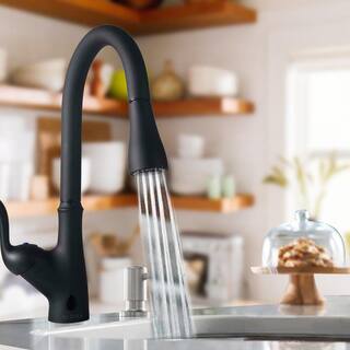 GIVING TREE Single-Handle Touchless Pull-Down Sprayer Kitchen Faucet with Motion Sensor in Matte Black WAHDFAUC0004R1