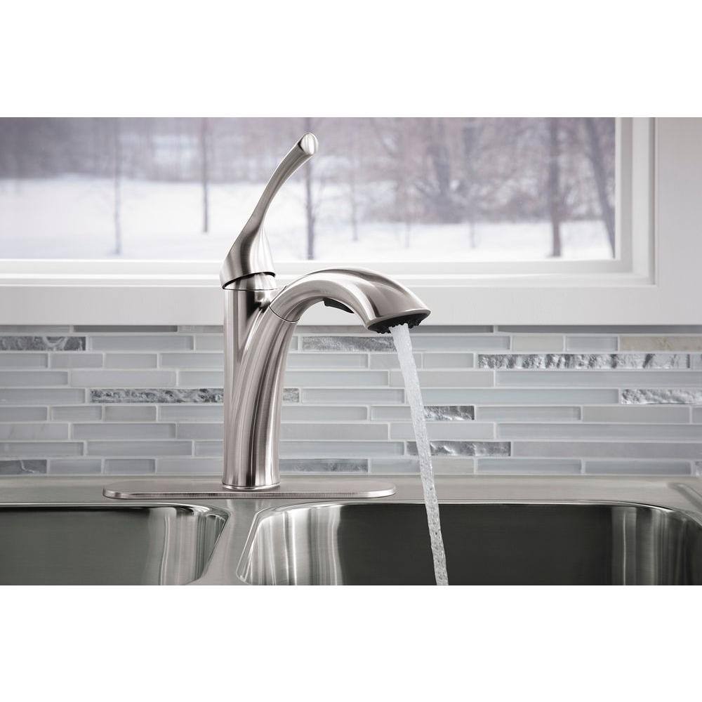 KOHLER Mistos Single-Handle Pull-Out Sprayer Kitchen Faucet In Stainless Steel K-R72510-SD-VS