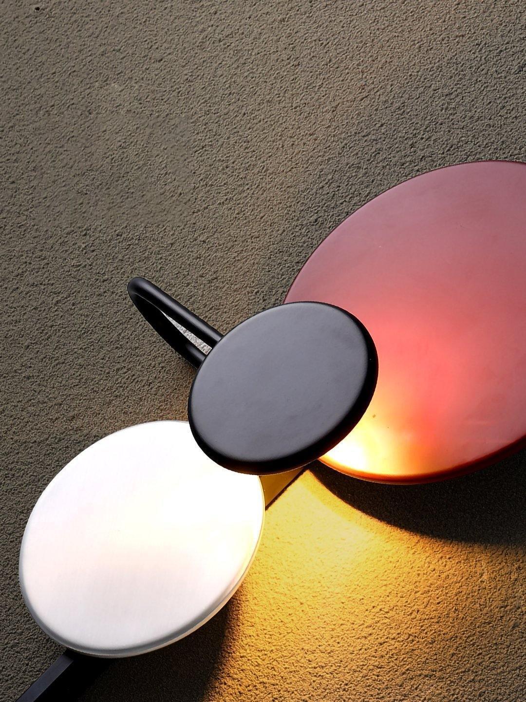 Planet Plug-in Wall Lamp