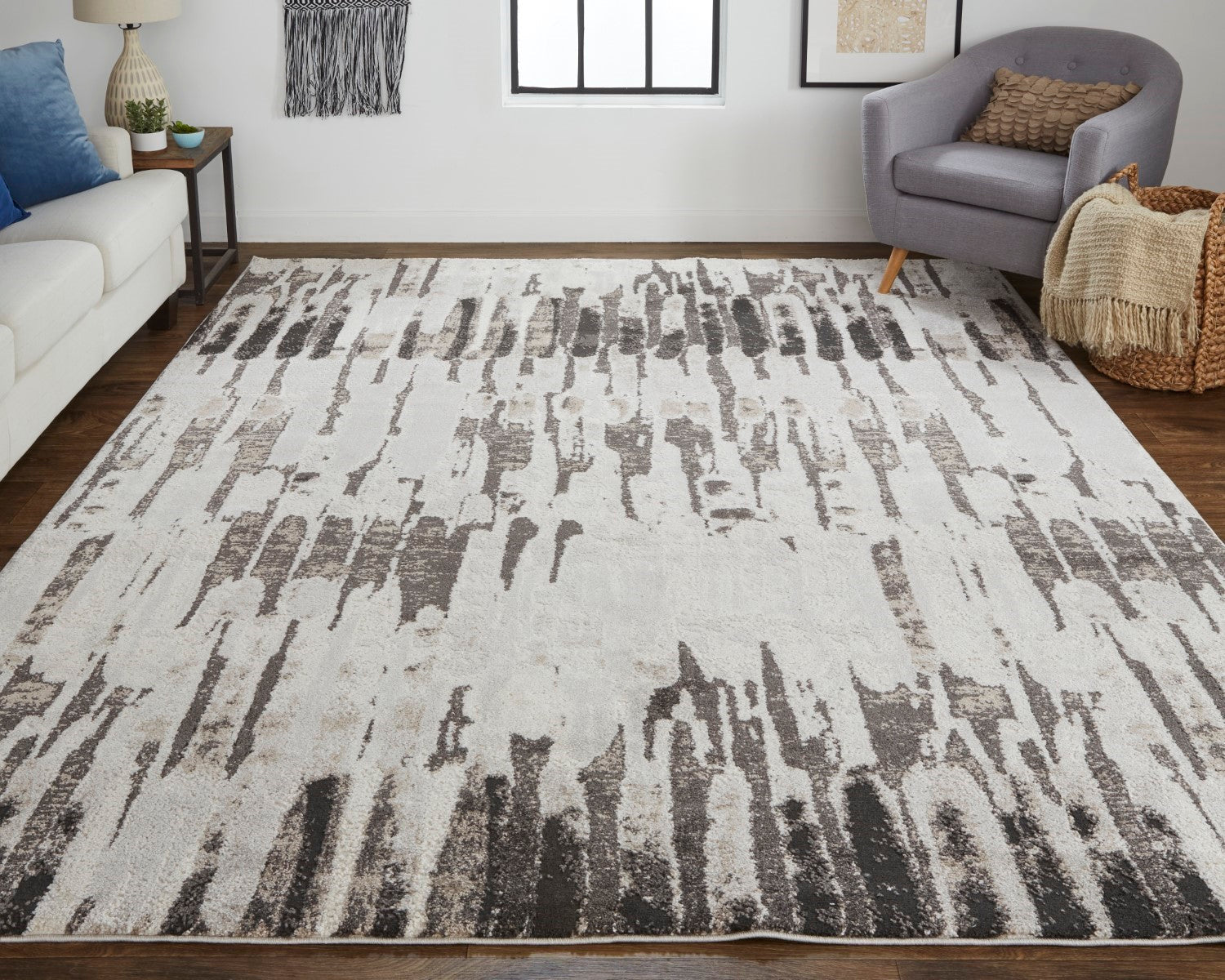 Kayden Abstract Gray/Charcoal Gray Rug - Open Box