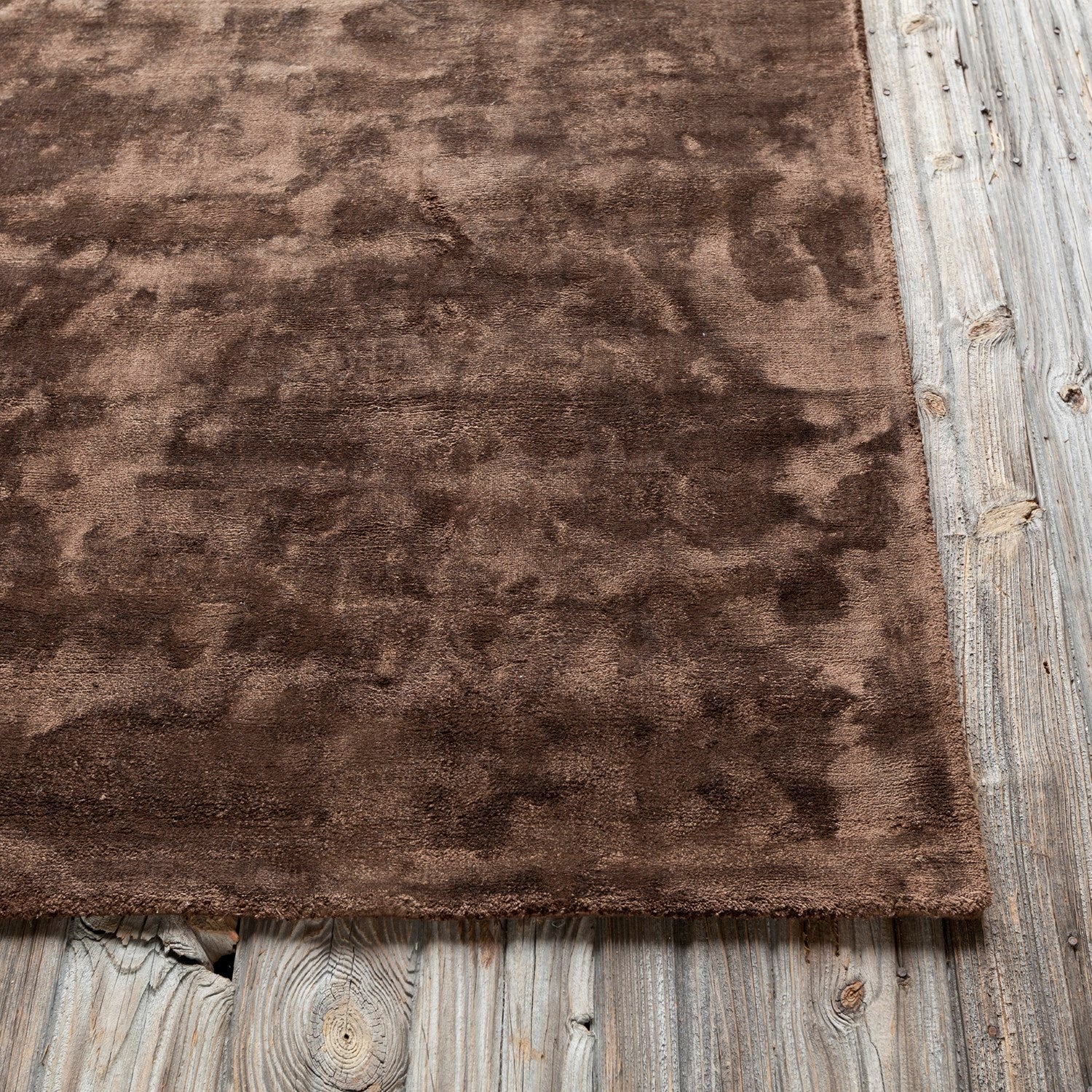 Gloria Brown Hand Woven Rug