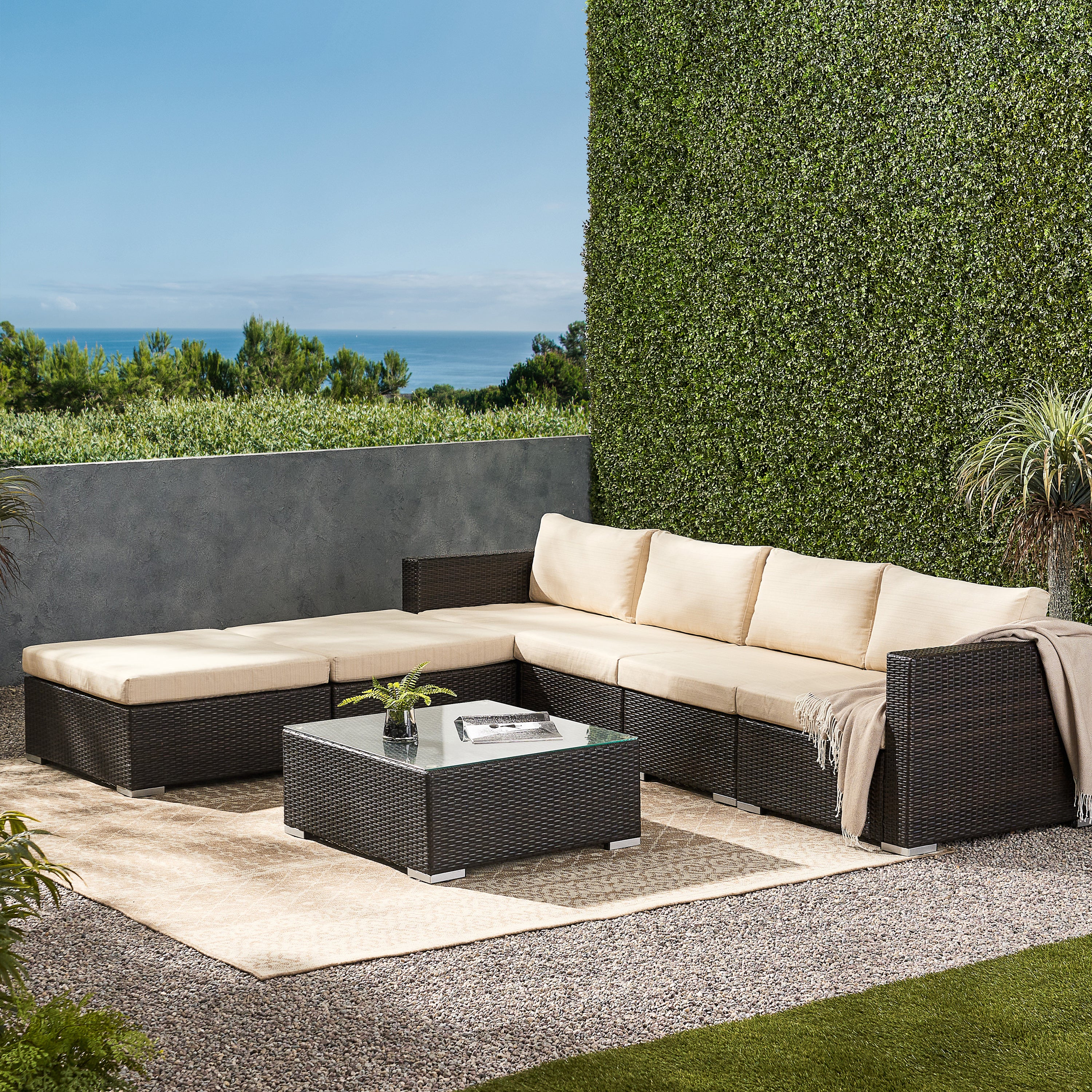 Francisco 7pc Outdoor Wicker Sectional w/ Cushions