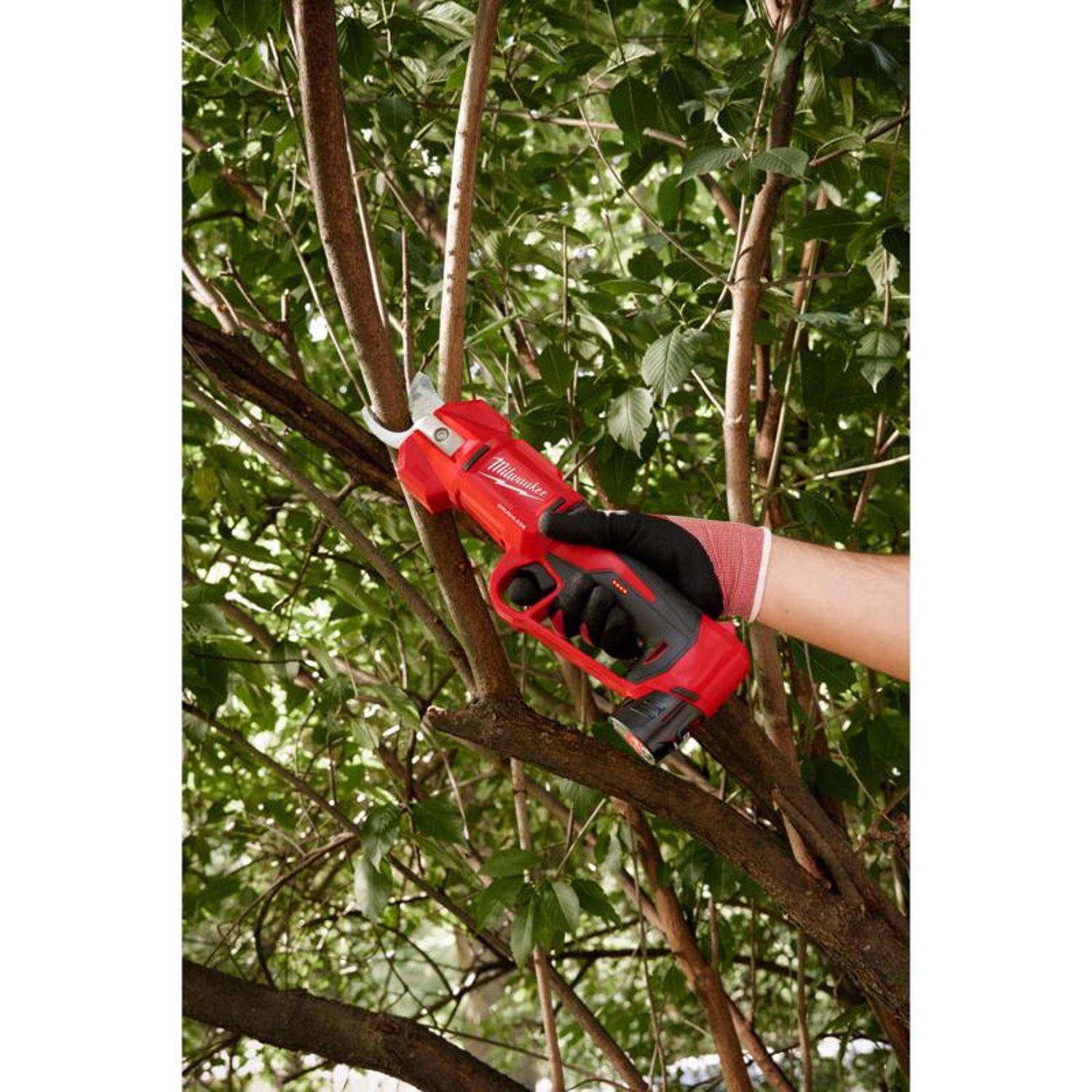 MW M12 2534-21 Steel Curved Cordless Pruner