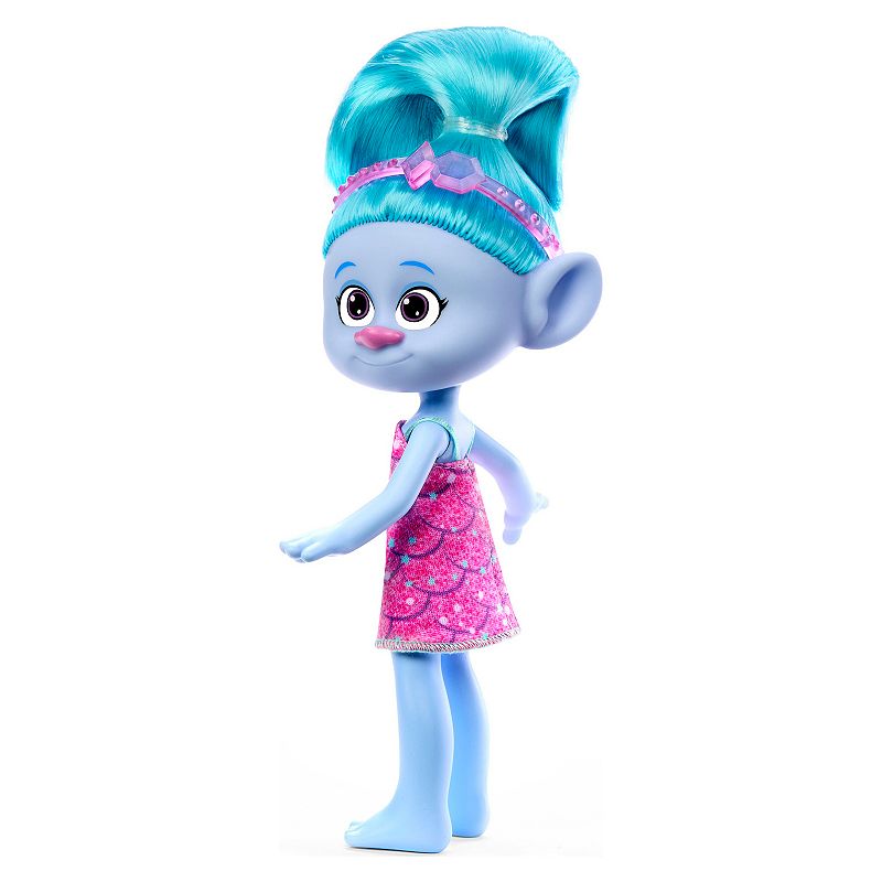 DreamWorks Trolls Band Together Trendsettin’ Chenille Fashion Doll