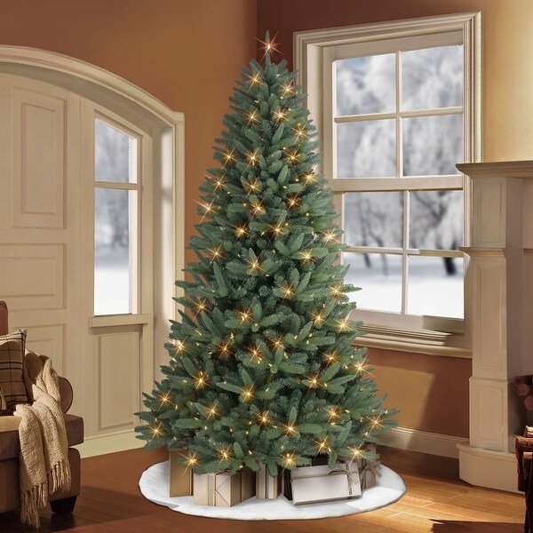 Puleo International 7.5 ft. PreLit Monterey Spruce Tree