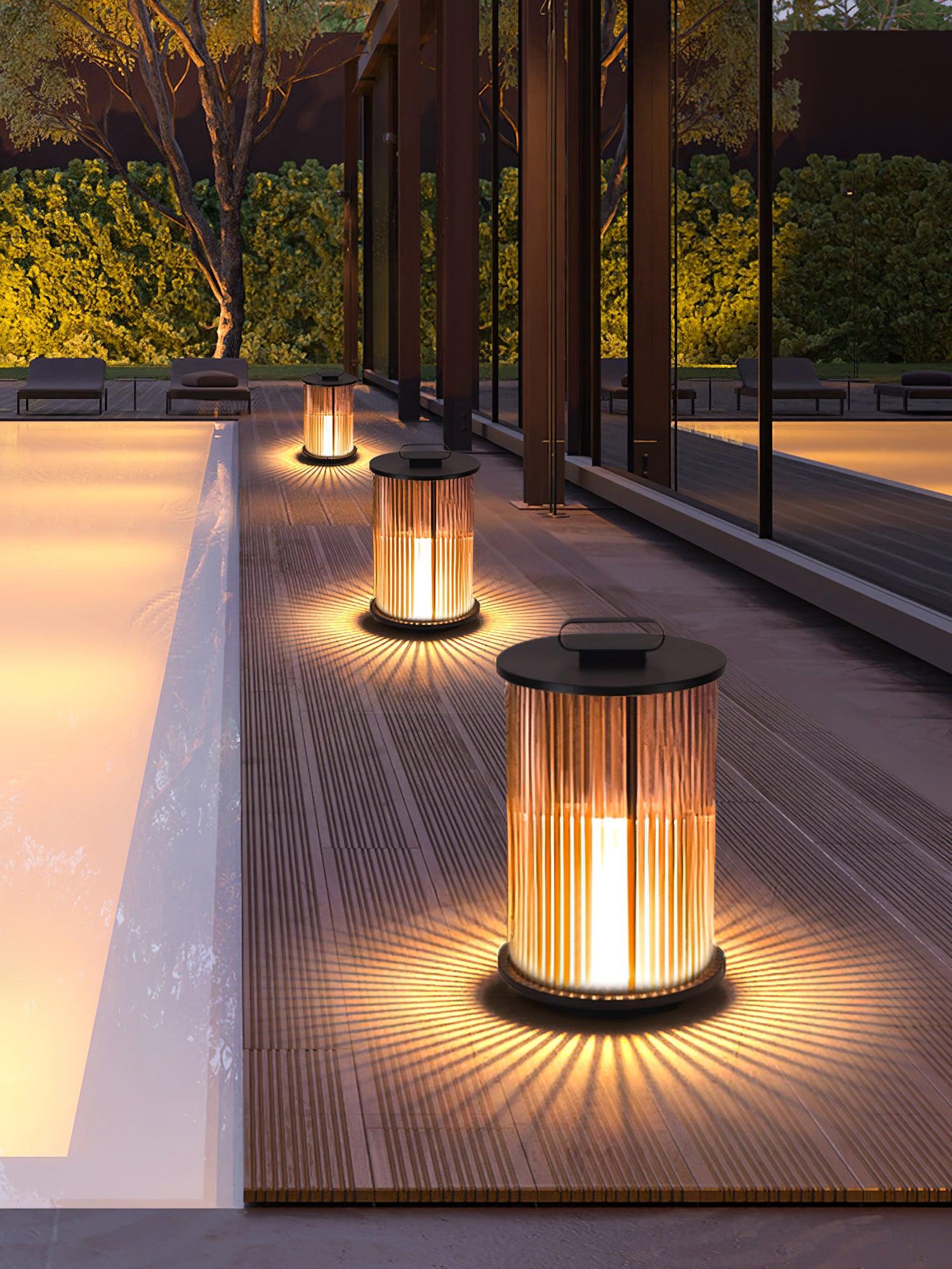 Lantern Garden Outdoor Light