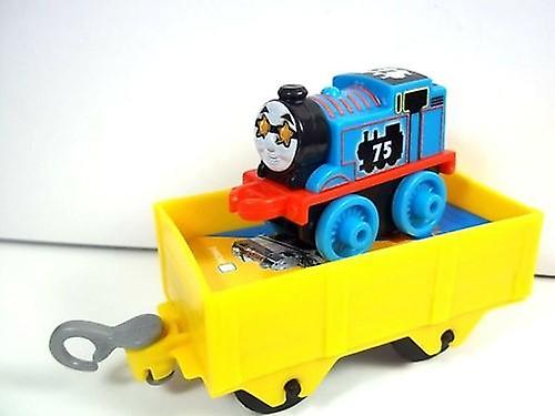 4-Pack Thomas and Friends Minis Blind Carriage With Locomotive Toy Train