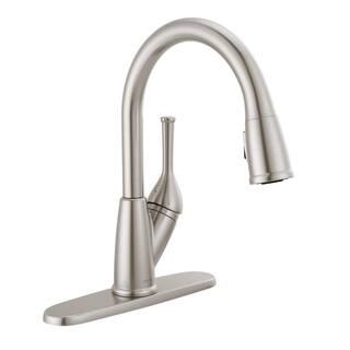 Delta Classic Single Handle Pull Down Sprayer Kitchen Faucet in Stainless Steel 19810-SS-DST