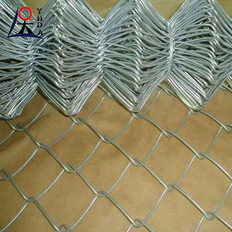 Factory supply galvanized chain link fence warehouse privacy chain link wire mesh fence wall mesh weight per meter