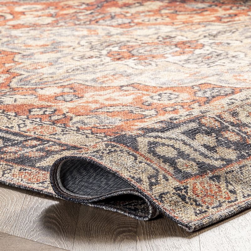 nuLoom Esmeralda Distressed Medallion Area Rug