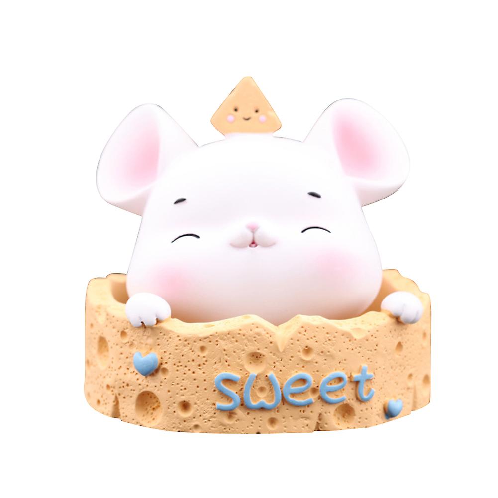 Cute Shaking Head Mouse Ornament Resin Cartoon Nodding Decoration Creative Cake Sweetheart Mouse Decoration For Car Bedroom Living Room Desk Office St