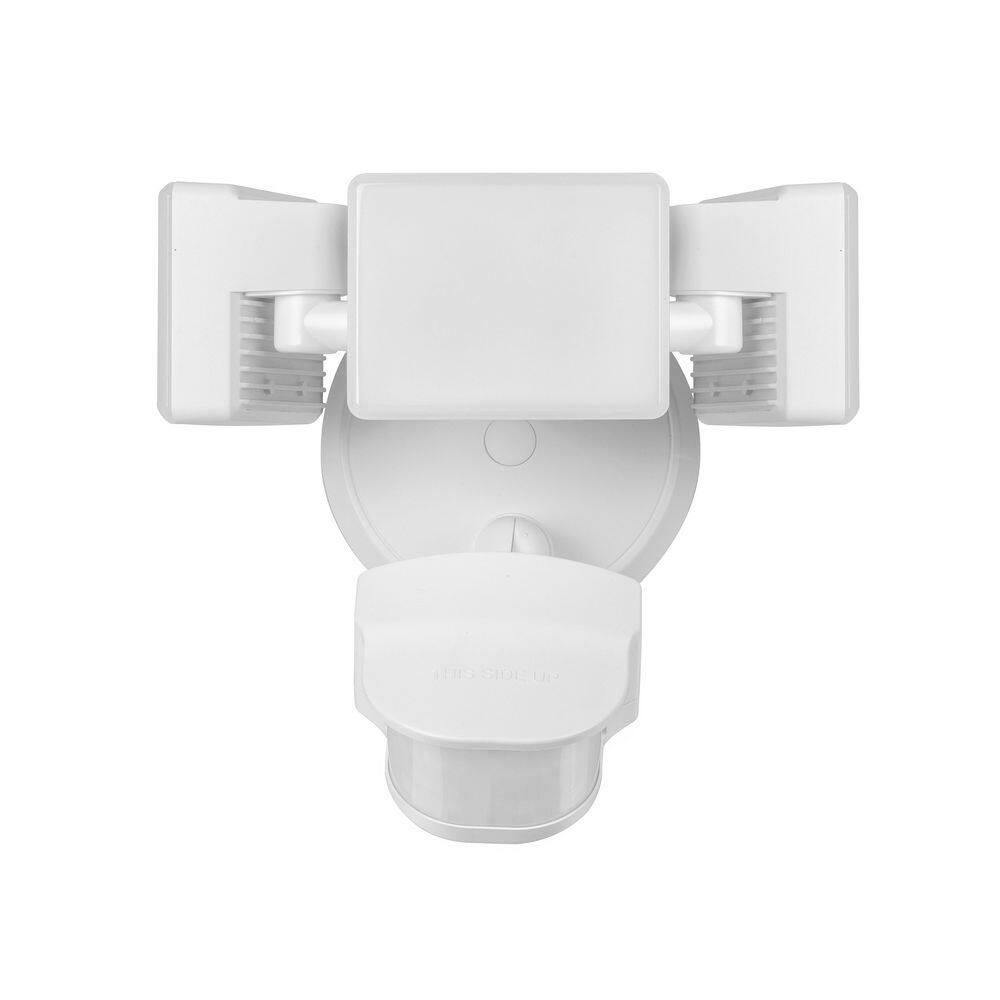 Defiant 240-Degree White Motion Activated Integrated LED Outdoor Triple Head Flood Light IS06a300025W-01