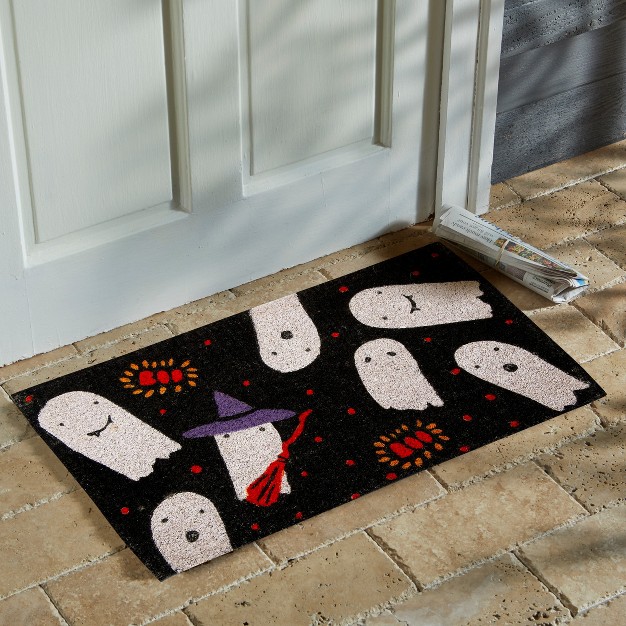 Flying White Ghosts Rectangle Indoor And Outdoor Coir Door Welcome Mat Black