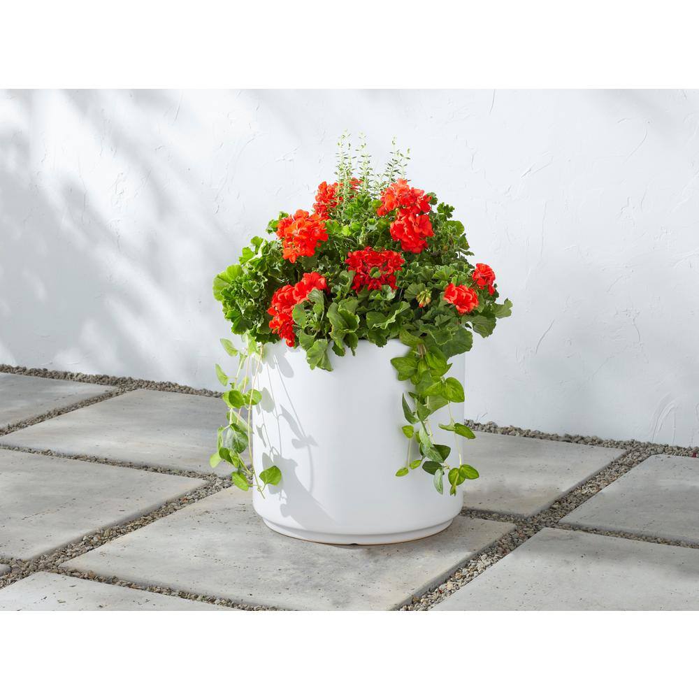 Vigoro 15.6 in. Eloise Large Modern White Ceramic Cylinder Planter (15.6 in. D x 15 in. H) with Drainage Hole CR11502N-16W