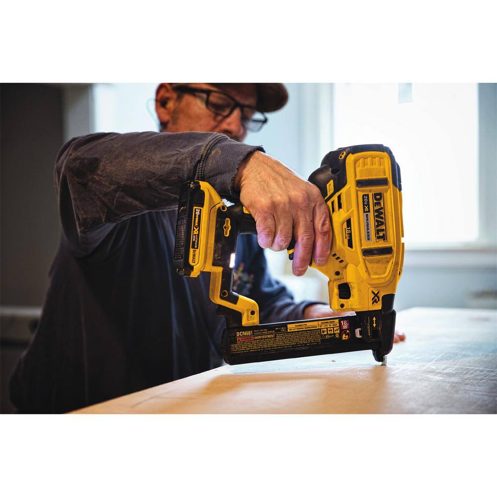 DEWALT DCN681B 20V MAX XR Lithium-Ion Cordless 18-Gauge Narrow Crown Stapler (Tool Only)