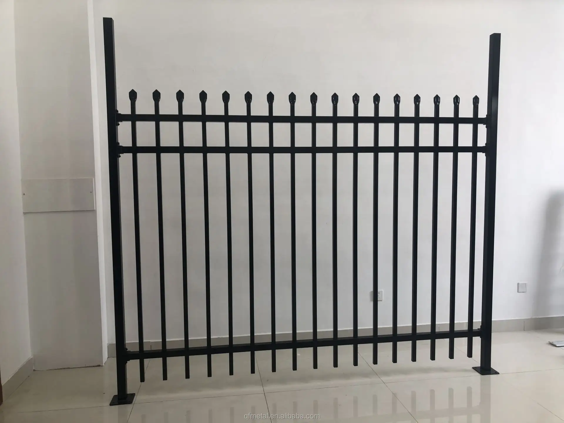 Powder coated Australia aluminium  2 rails spear top flat bottom welded metal pool fence panels 1200mm x 2400mm