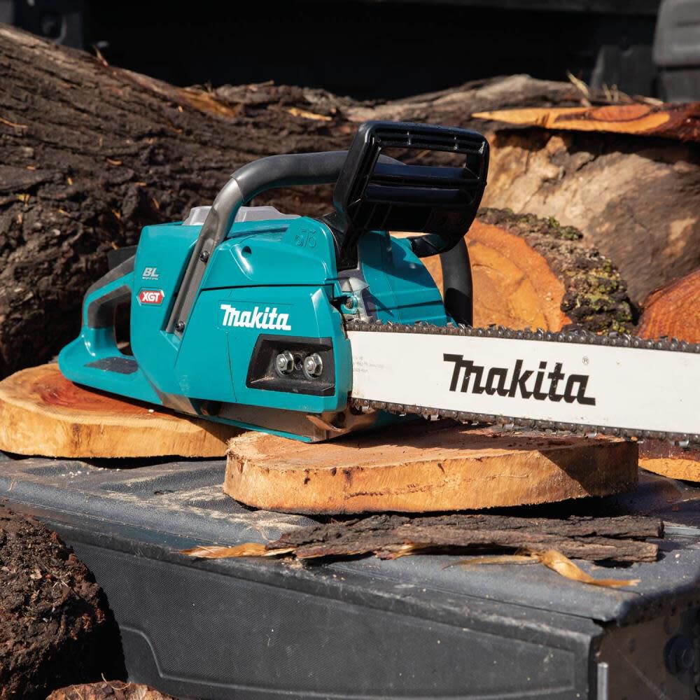 Makita 40V max XGT 18