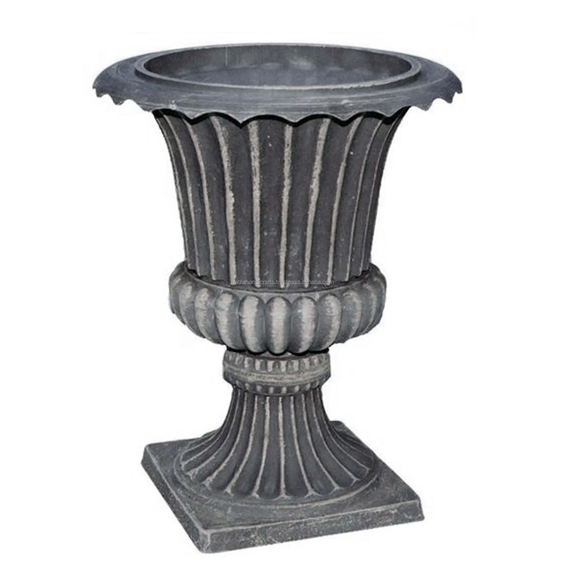 Garden supplies Wholesale Price Decorative Large Metal Planter for Indoor Plants Elegant Home Balcony Garden Bathroom Kitchen Of