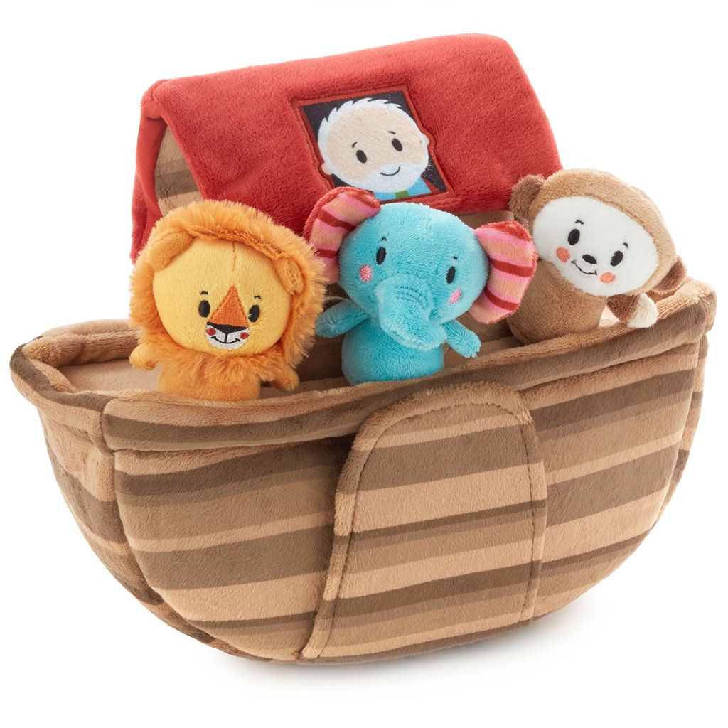 Hallmark  Noah's Ark and Animals Plush Playset - 7 Pieces