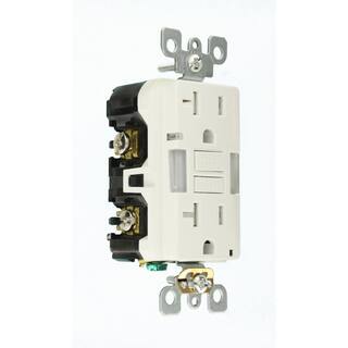 Leviton 20 Amp Self-Test SmartlockPro Combo Duplex Guide Light and Tamper Resistant GFCI Outlet White R92-GFNL2-00W