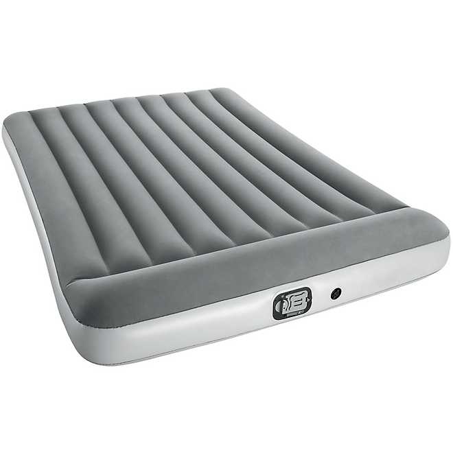 Magellan Outdoors TriTech Aeroluxe Queen Air Mattress