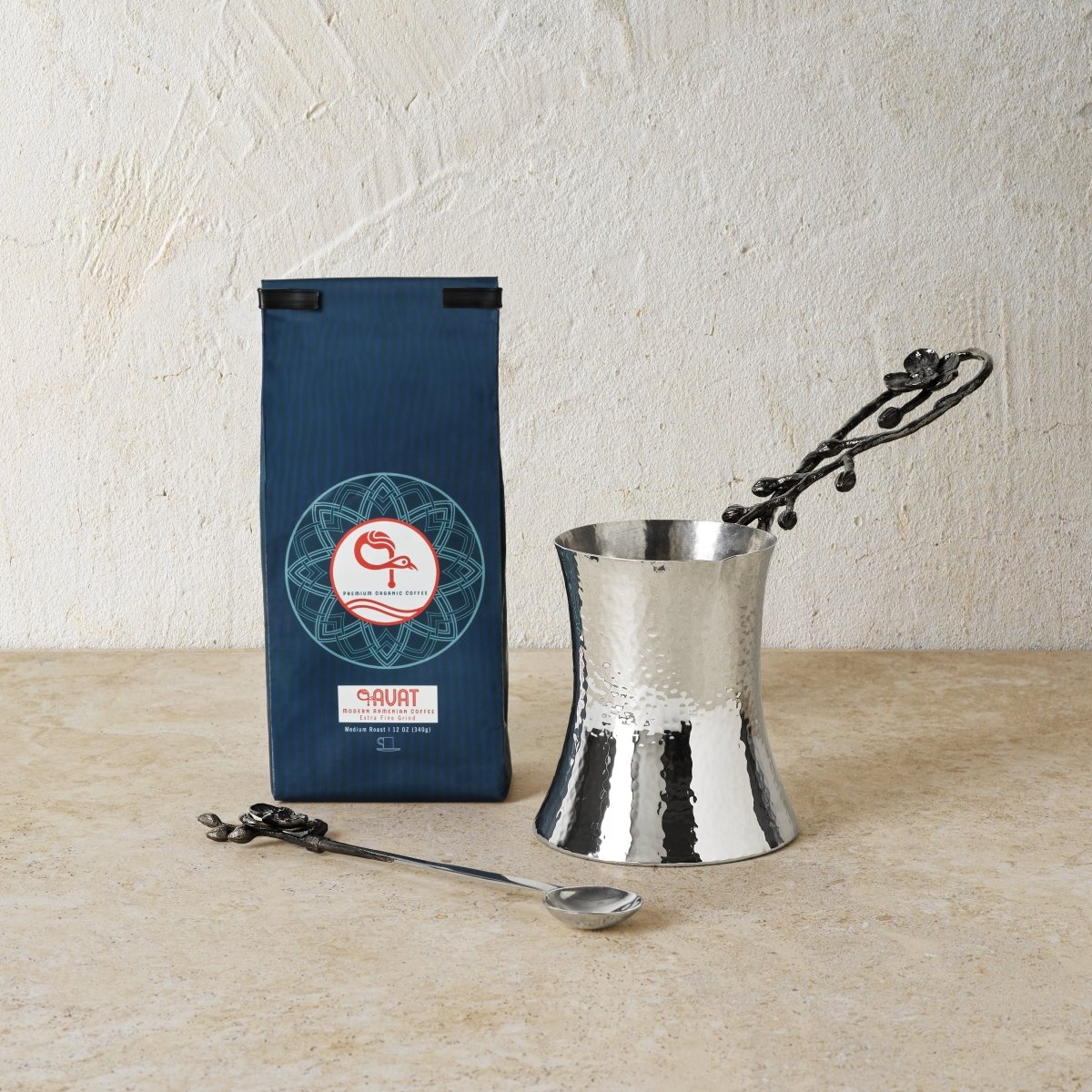 Black Orchid Coffee Pot & Kavat Coffee Gift Set