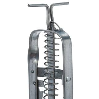 Victor Plunger Style Mole Trap 0645