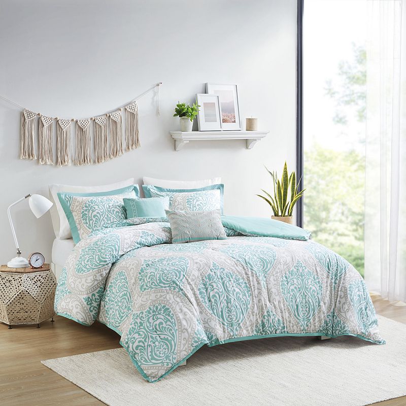 Intelligent Design Lilly Comforter Set with Throw Pillows