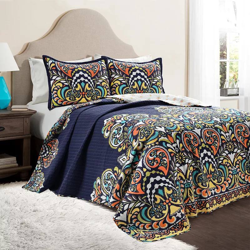 Lush Decor Clara Quilt Set