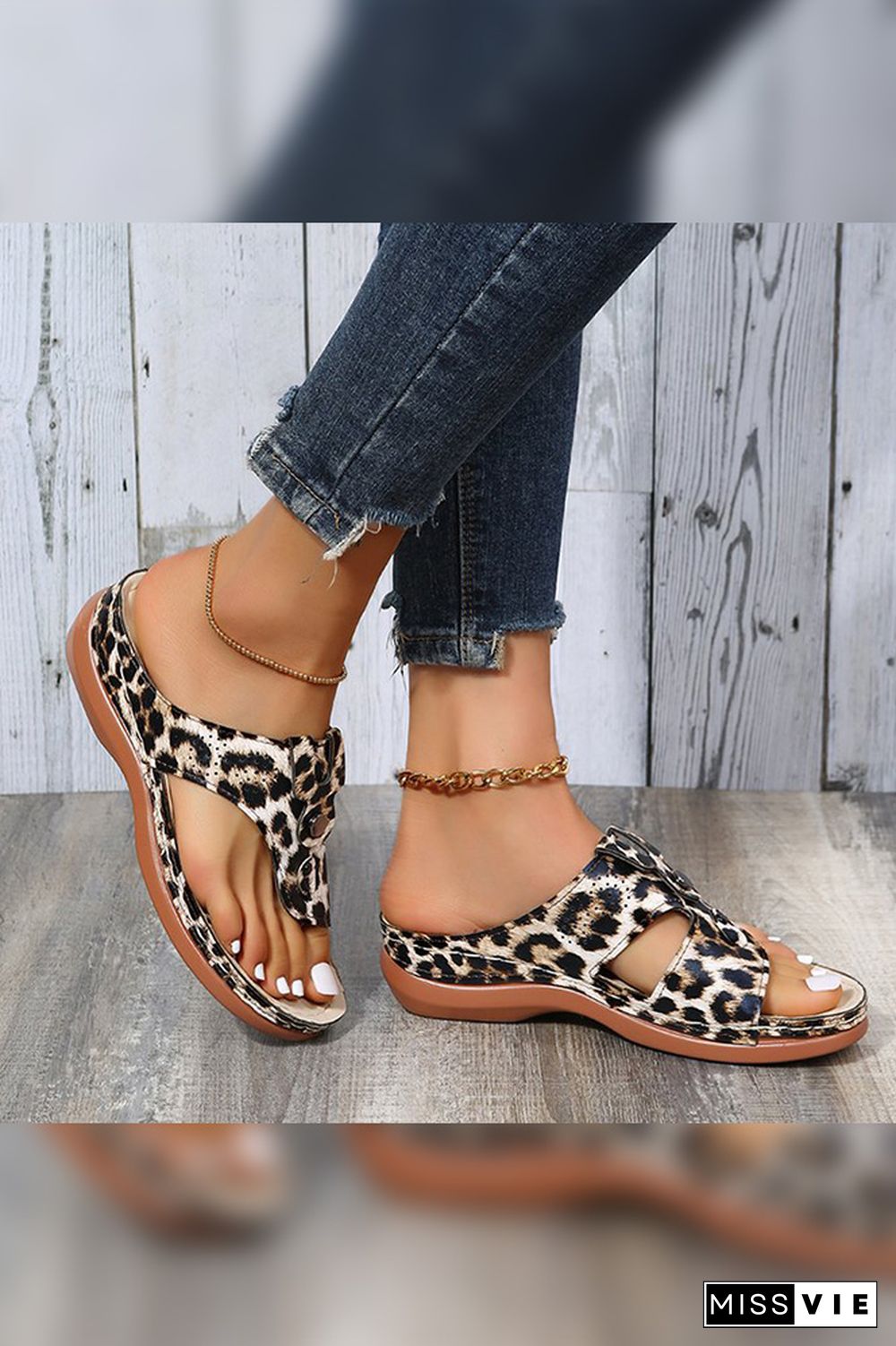 Leopard Hollowed Wedge Sandals