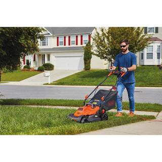 BLACK+DECKER 15 in. 10 AMP Corded Electric Walk Behind Push Lawn Mower BEMW472BH