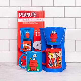 Uncanny Brands Peanuts Single Cup Black Drip Coffee Maker Snoopy and Friends Mugs Included CM2-PEA-SN1